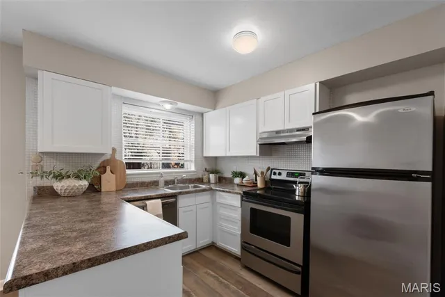 $189,000 | 1178 Rue La Chelle Walk, Unit 1178, Creve Coeur, MO 63141