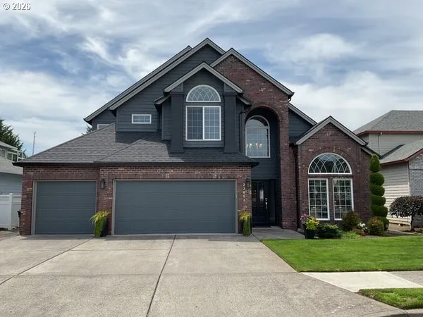 $874,900 | 22002 Northeast Lachenview Lane, Fairview, OR 97024