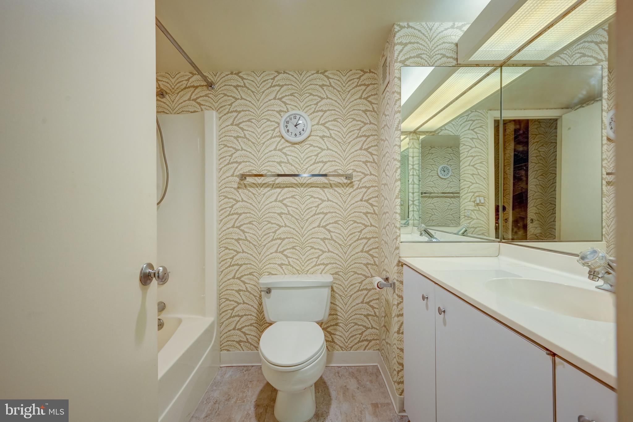 111 Hamlet Hill Road, Unit 212 Baltimore, MD 21210 - Photo 28 of 51 Gallery Image 28