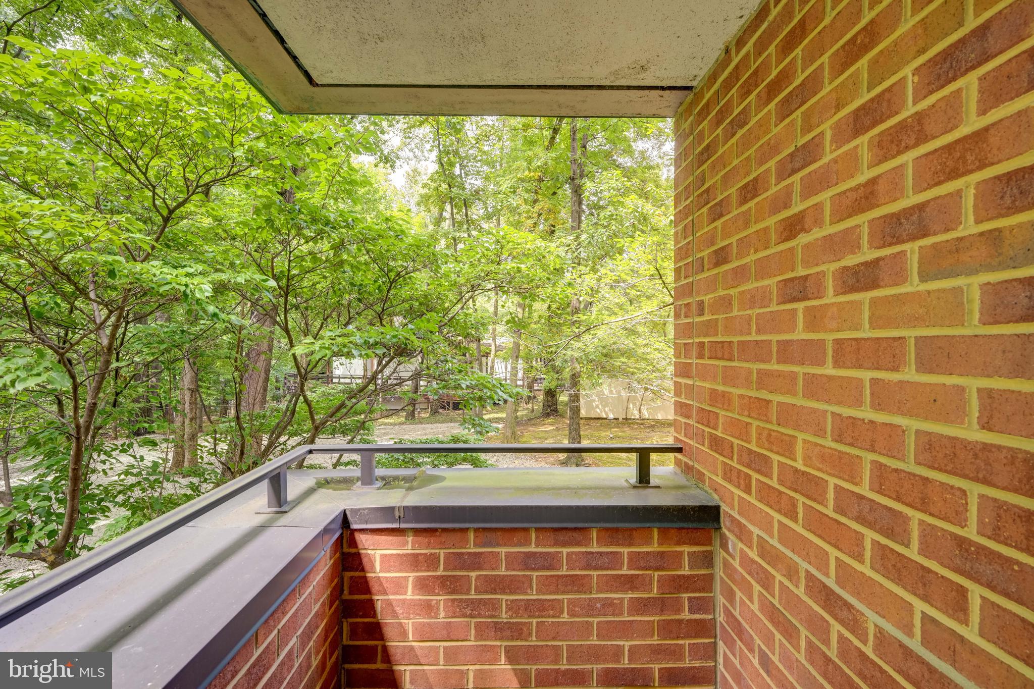 111 Hamlet Hill Road, Unit 212 Baltimore, MD 21210 - Photo 10 of 51 Gallery Image 10