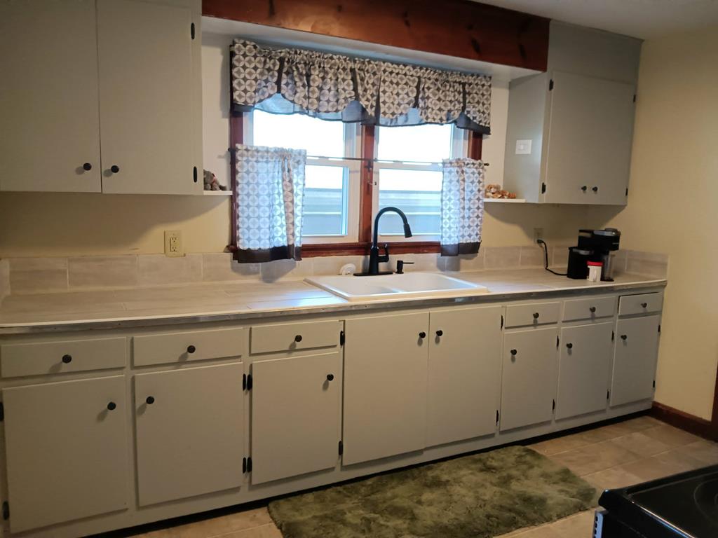 213 Old Quarry Road Saltville, VA 24370 - Photo 9 of 21 Gallery Image 9