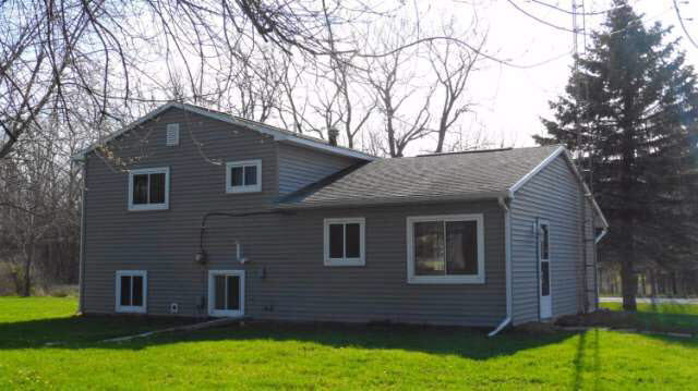 12496 North Center Road Clio, MI 48420 - Photo 9 of 10 21137459-8.JPG