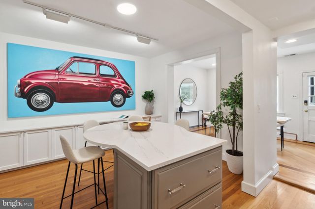 $1,319,500 | 2434 Tunlaw Road Northwest, Washington, DC 20007