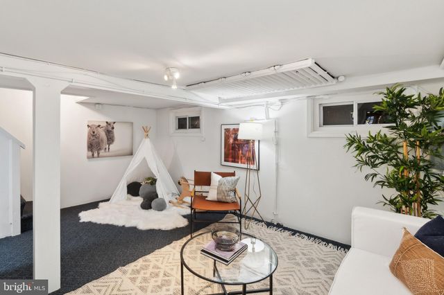 $1,319,500 | 2434 Tunlaw Road Northwest, Washington, DC 20007