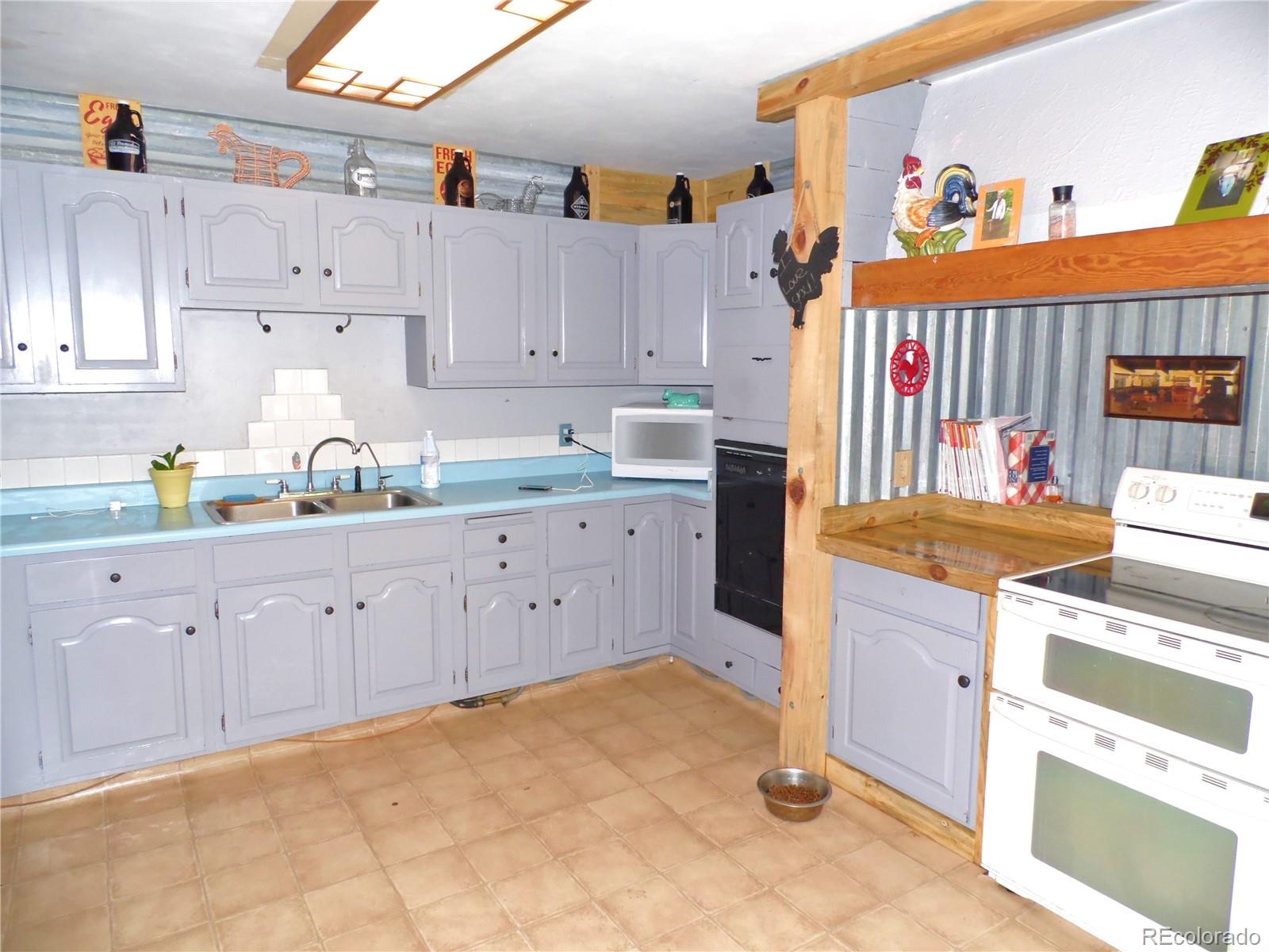 1416 Fall River Road Idaho Springs, CO 80452 - Photo 11 of 27 Gallery Image 11