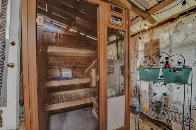 a view of a yard with an trees