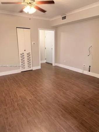 $2,000 | 222 Sidonia Avenue, Unit 4, Coral Gables, FL 33134