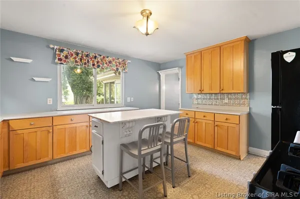 $205,000 | 2120 Gary Drive, New Albany, IN 47150