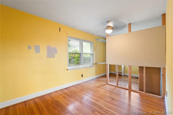$205,000 | 2120 Gary Drive, New Albany, IN 47150