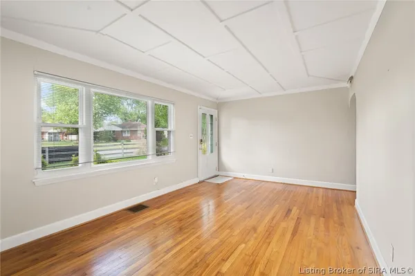 $205,000 | 2120 Gary Drive, New Albany, IN 47150