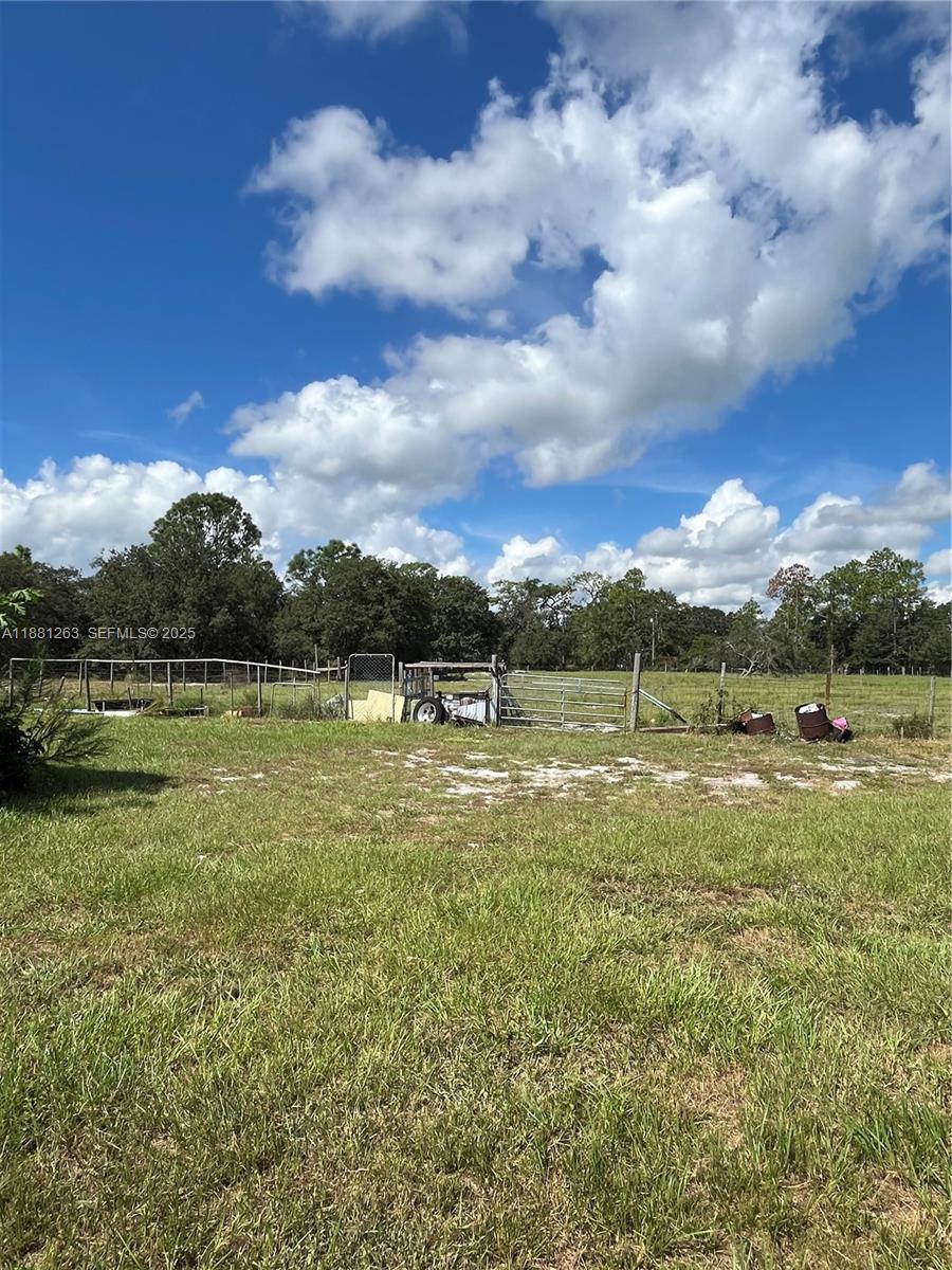 105 Farrer Road Frostproof, FL 33843 - Photo 30 of 48 a view of a lake with houses