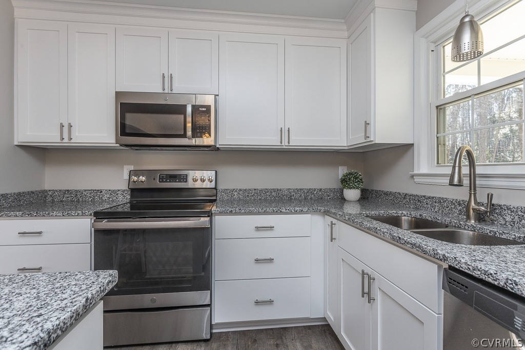 16132 Rowlett Road Chesterfield, VA 23838 - Photo 8 of 44