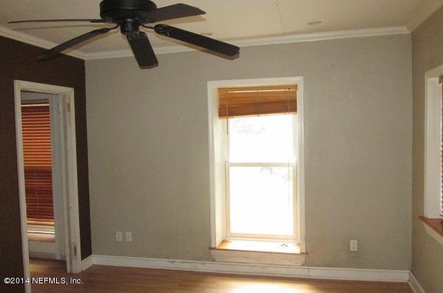 1135 Scotten Road Jacksonville, FL 32205 - Photo 5 of 10 IMG_7477
