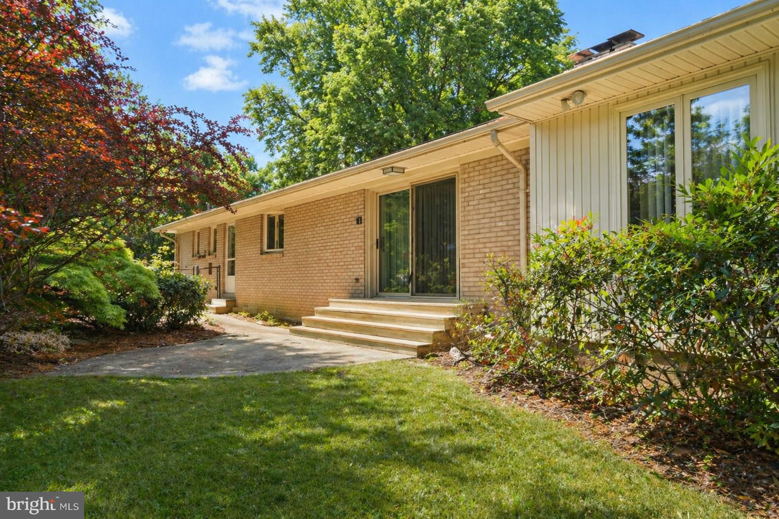 14607 Peach Orchard Road Silver Spring, MD 20905 - Photo 4 of 54