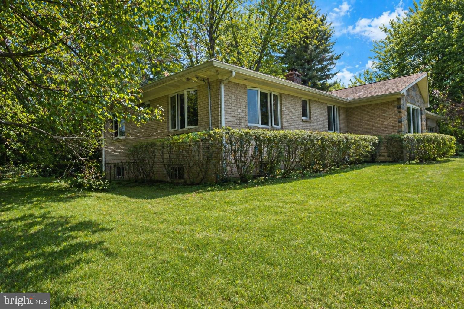 14607 Peach Orchard Road Silver Spring, MD 20905 - Photo 8 of 54