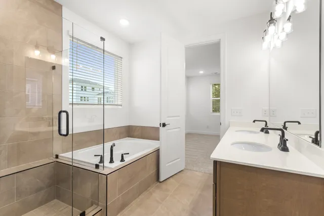 $449,990 | 2405 Hartman Cove, Columbia, TN 38401