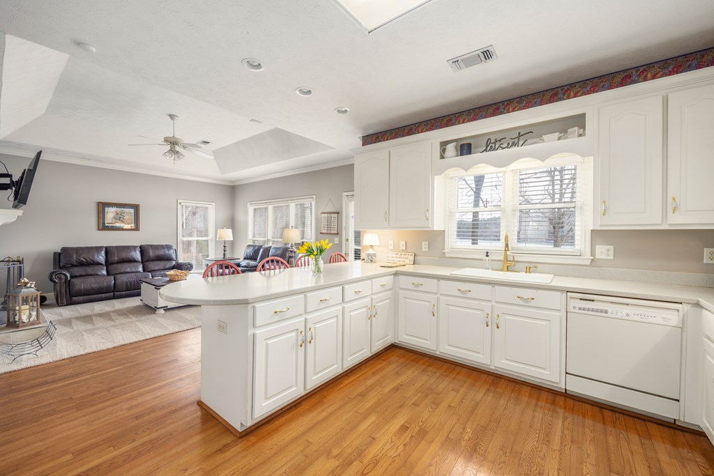 699 Lee Road Salem, AL 36874 - Photo 15 of 47