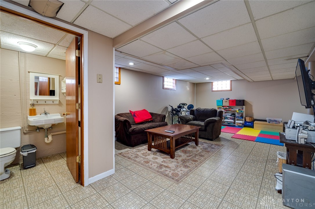 723 Brookfield Road Kettering, OH 45429 - Photo 30 of 53
