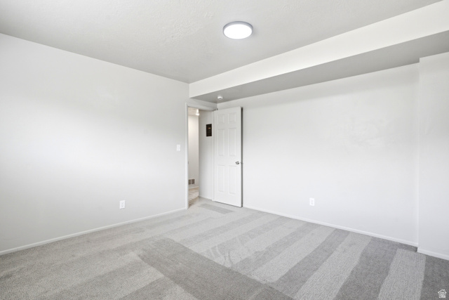 445 West 4900 South, Unit 2 Washington Terrace, UT 84405 - Photo 13 of 21