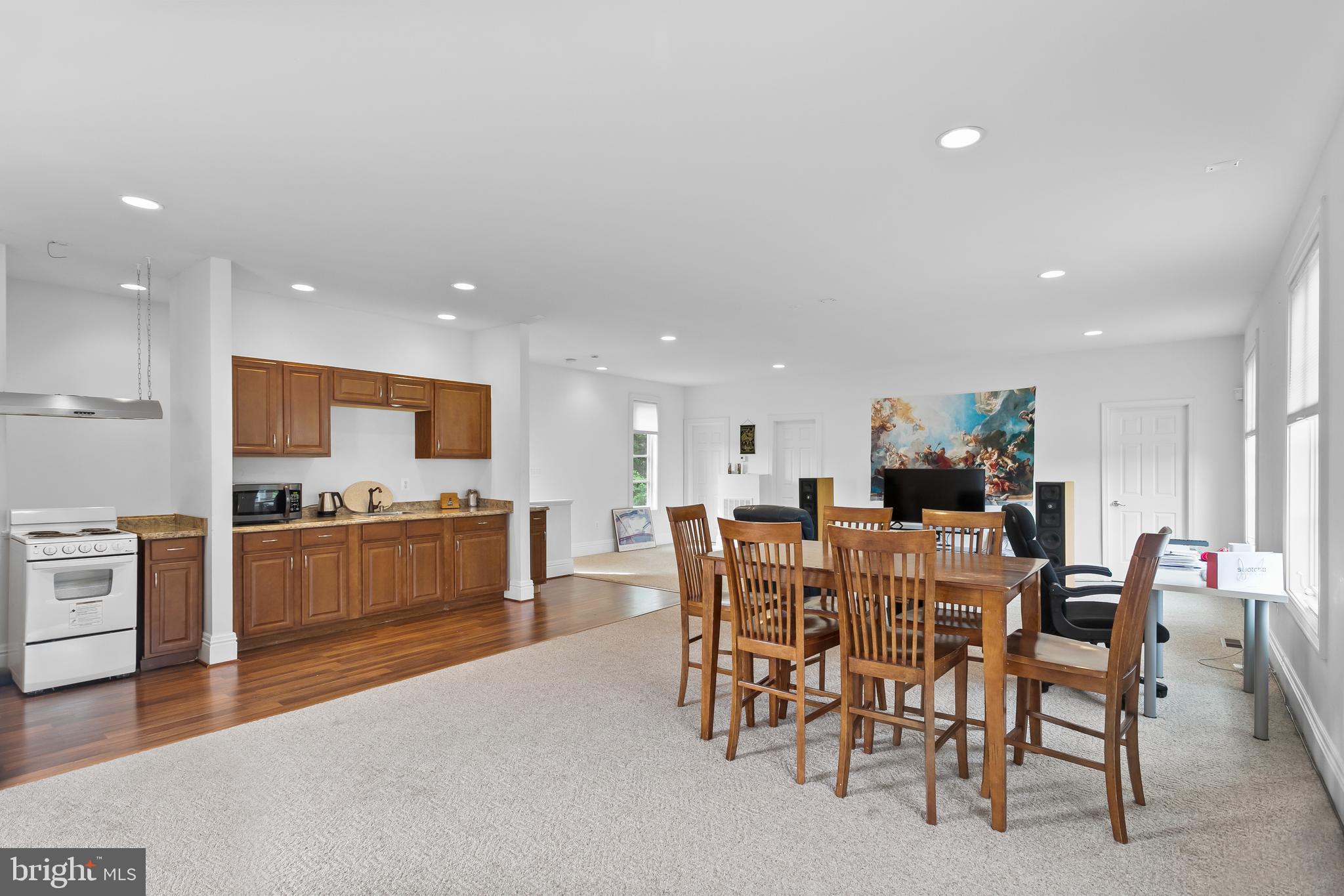 11642 Blue Ridge Lane Great Falls, VA 22066 - Photo 57 of 103 kitchen in loft above the 4 car garage