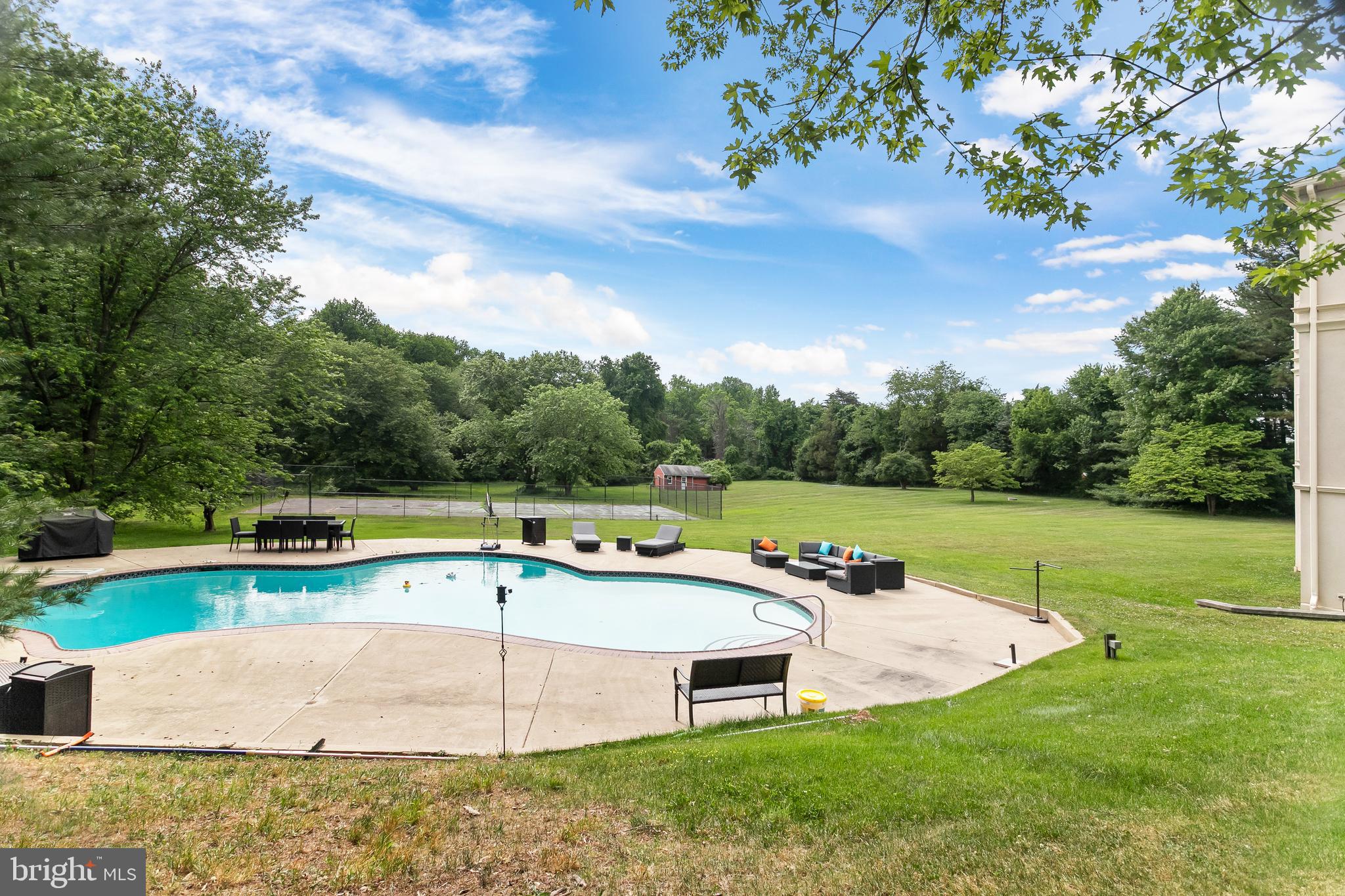 11642 Blue Ridge Lane Great Falls, VA 22066 - Photo 68 of 103