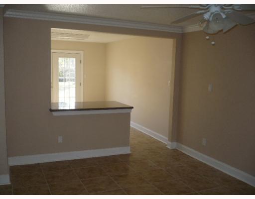 821 Hooter Road Bridge City, LA 70094 - Photo 3 of 12 Gallery Image 3