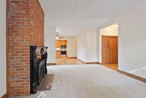 $995,000 | 197 North Kent Street, St. Paul, MN 55102