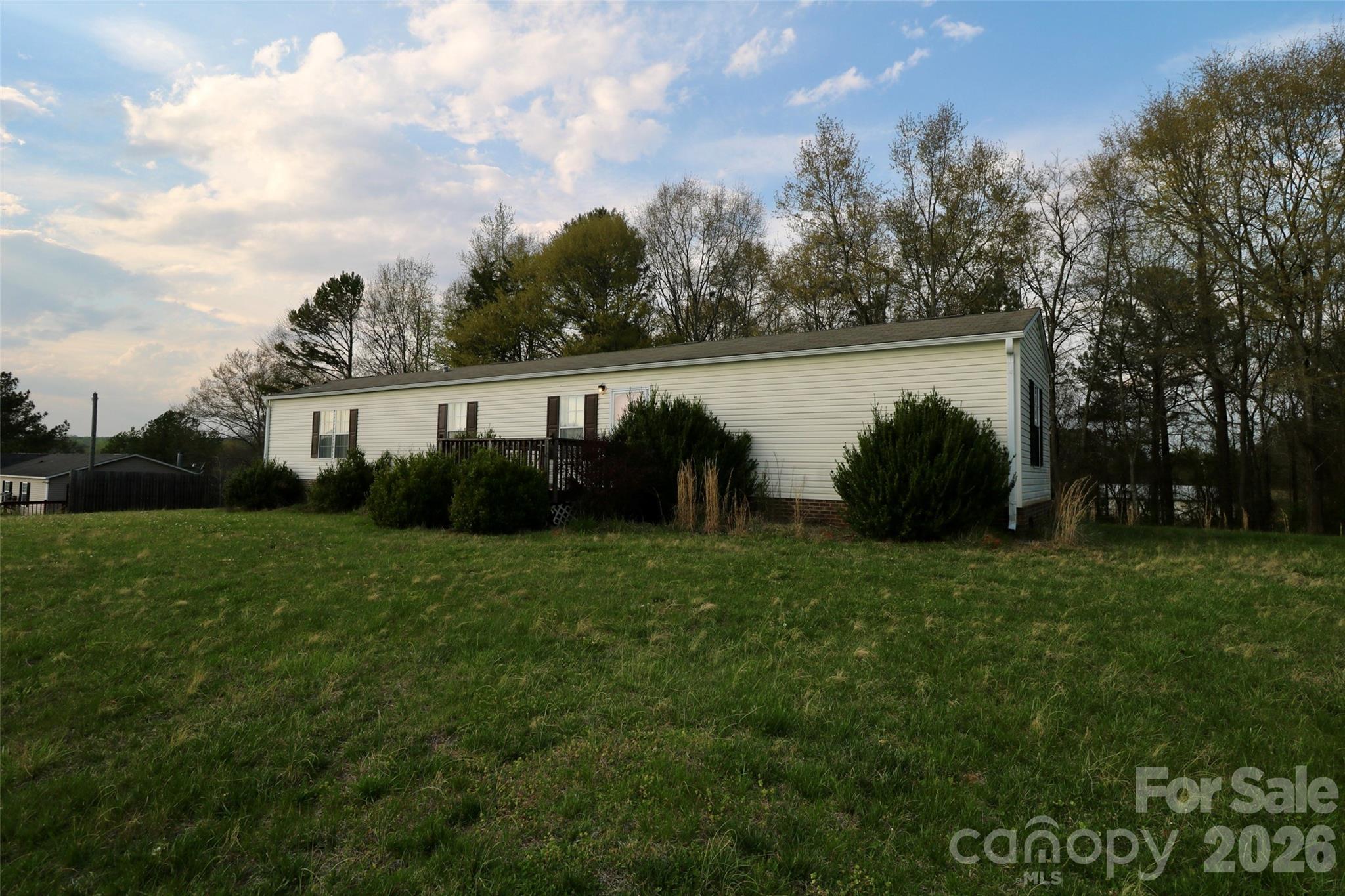 116 Sienna Court Grover, NC 28073 - Photo 3 of 19 a view of a backyard