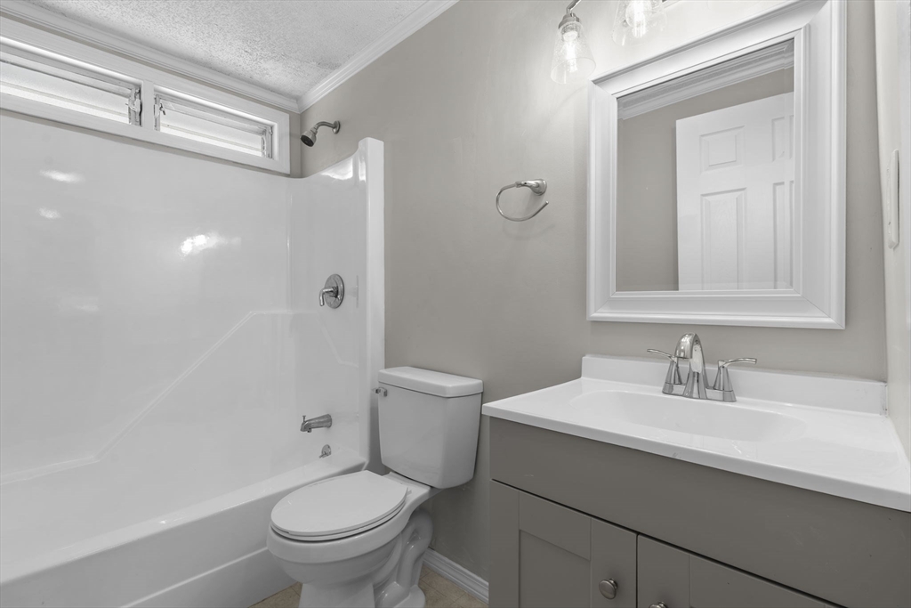 14 Laurel Drive Ware, MA 01082 - Photo 19 of 32