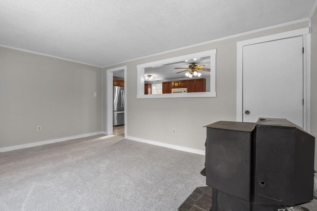 14 Laurel Drive Ware, MA 01082 - Photo 10 of 32