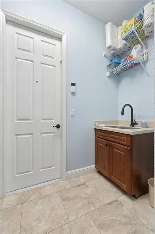 $695,000 | 719 Teaberry Trail, Polk City, FL 33868