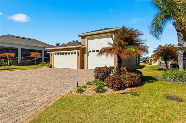 $695,000 | 719 Teaberry Trail, Polk City, FL 33868