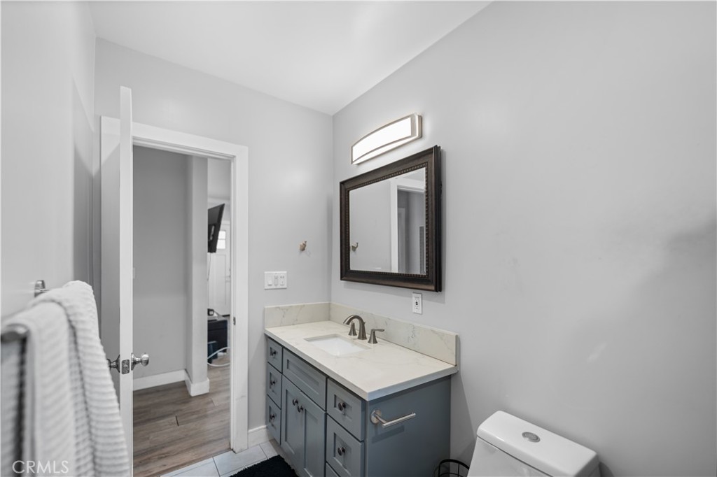 408 West Poplar Street Compton, CA 90220 - Photo 11 of 20