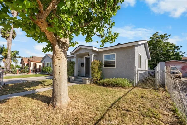 $599,999 | 408 West Poplar Street, Compton, CA 90220