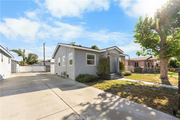 $599,999 | 408 West Poplar Street, Compton, CA 90220