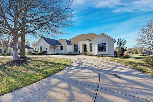 $1,850,000 | 16830 Grace Drive, Loch Lloyd, MO 64012