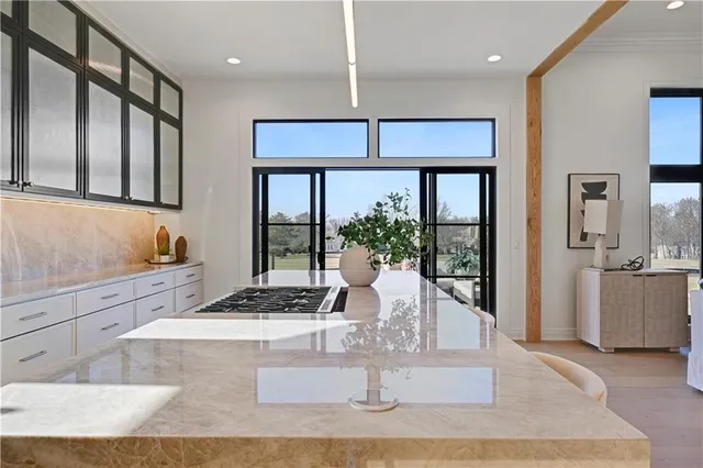 $1,850,000 | 16830 Grace Drive, Loch Lloyd, MO 64012