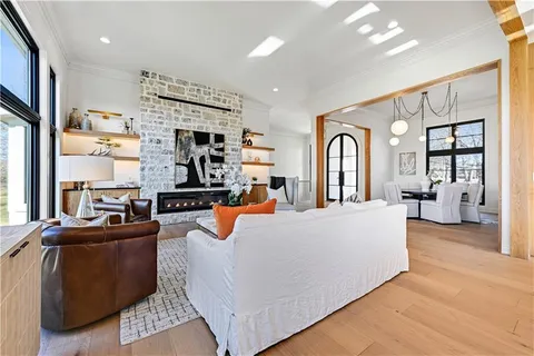 $1,850,000 | 16830 Grace Drive, Loch Lloyd, MO 64012