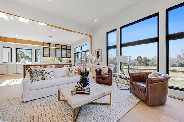 $1,850,000 | 16830 Grace Drive, Loch Lloyd, MO 64012