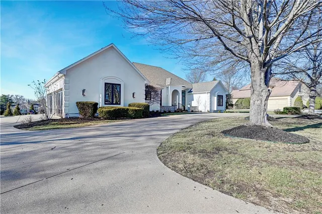 $1,850,000 | 16830 Grace Drive, Loch Lloyd, MO 64012