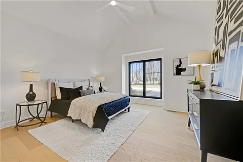 $1,850,000 | 16830 Grace Drive, Loch Lloyd, MO 64012