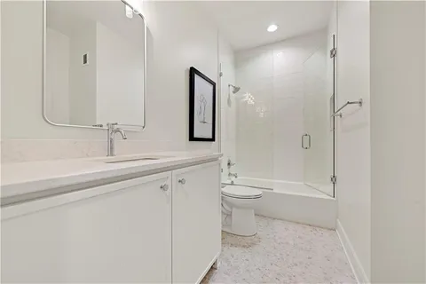 $1,850,000 | 16830 Grace Drive, Loch Lloyd, MO 64012