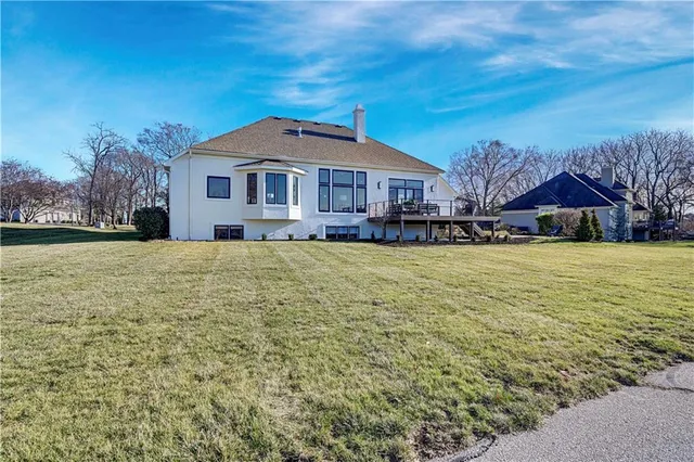 $1,850,000 | 16830 Grace Drive, Loch Lloyd, MO 64012