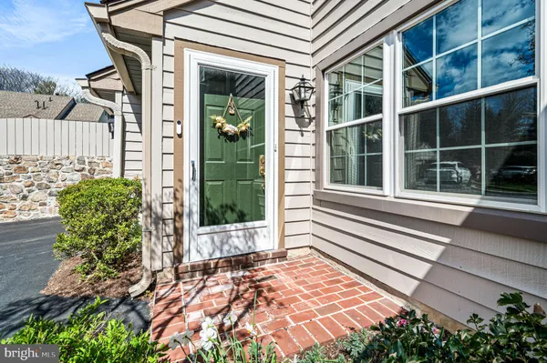 $750,000 | 28 Manchester Court, Unit 28, Berwyn, PA 19312