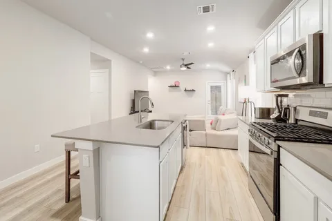 $385,000 | 204 Halford Road, Georgetown, TX 78633