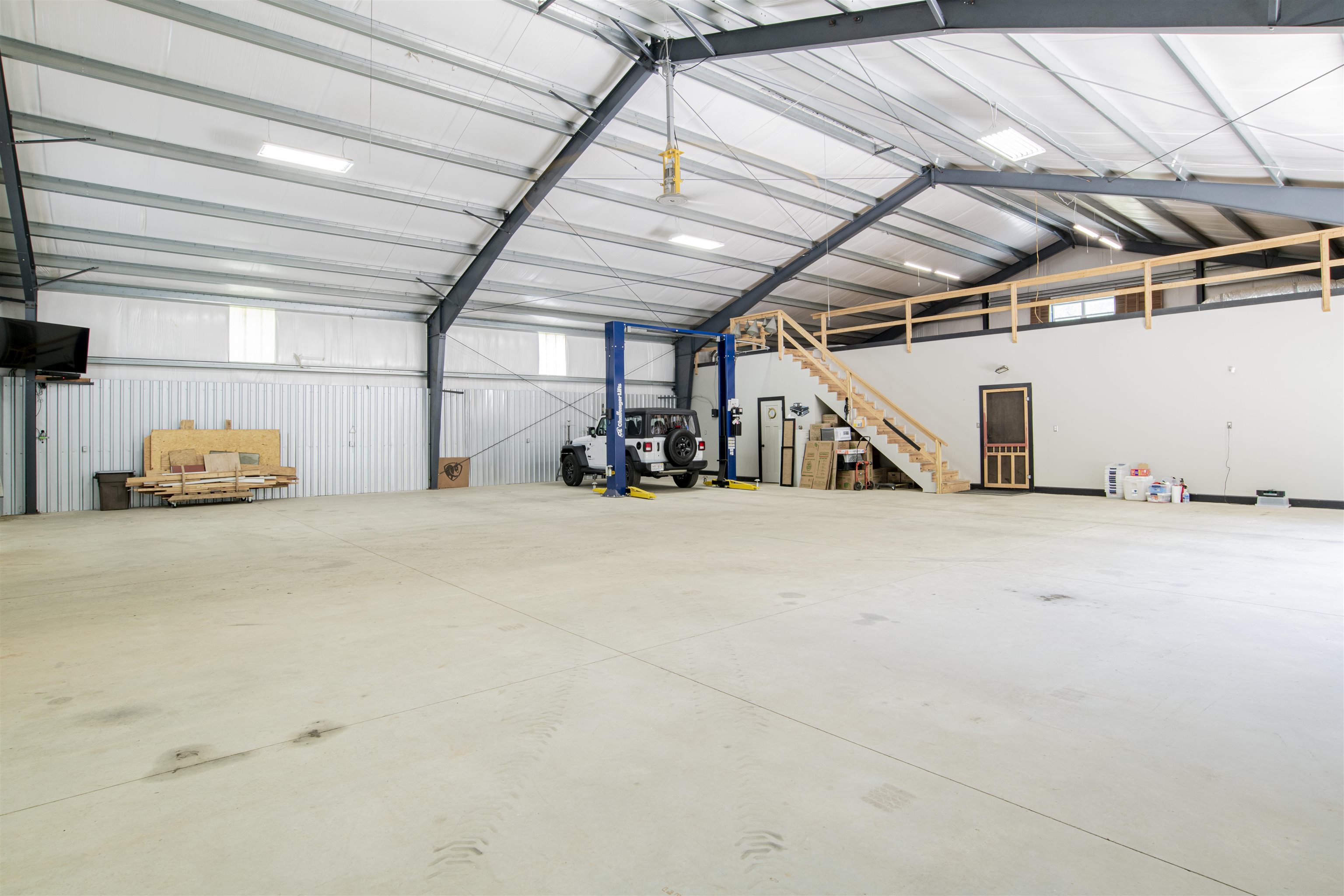 12509 Breman Road Elberta, AL 36530 - Photo 29 of 37 Barn