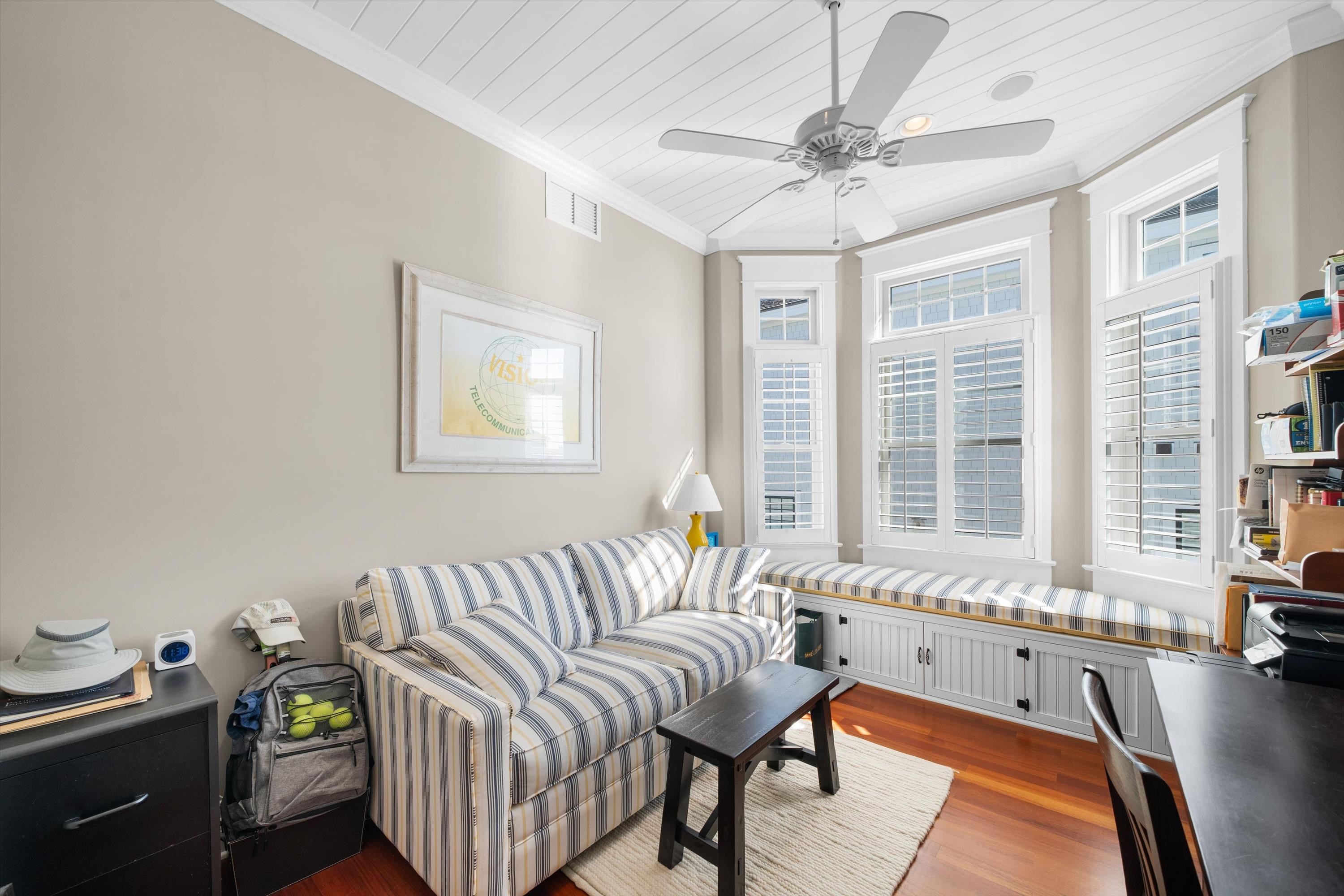 8600 2nd Stone Harbor, NJ 08247 - Photo 16 of 45 a living room with furniture and two window