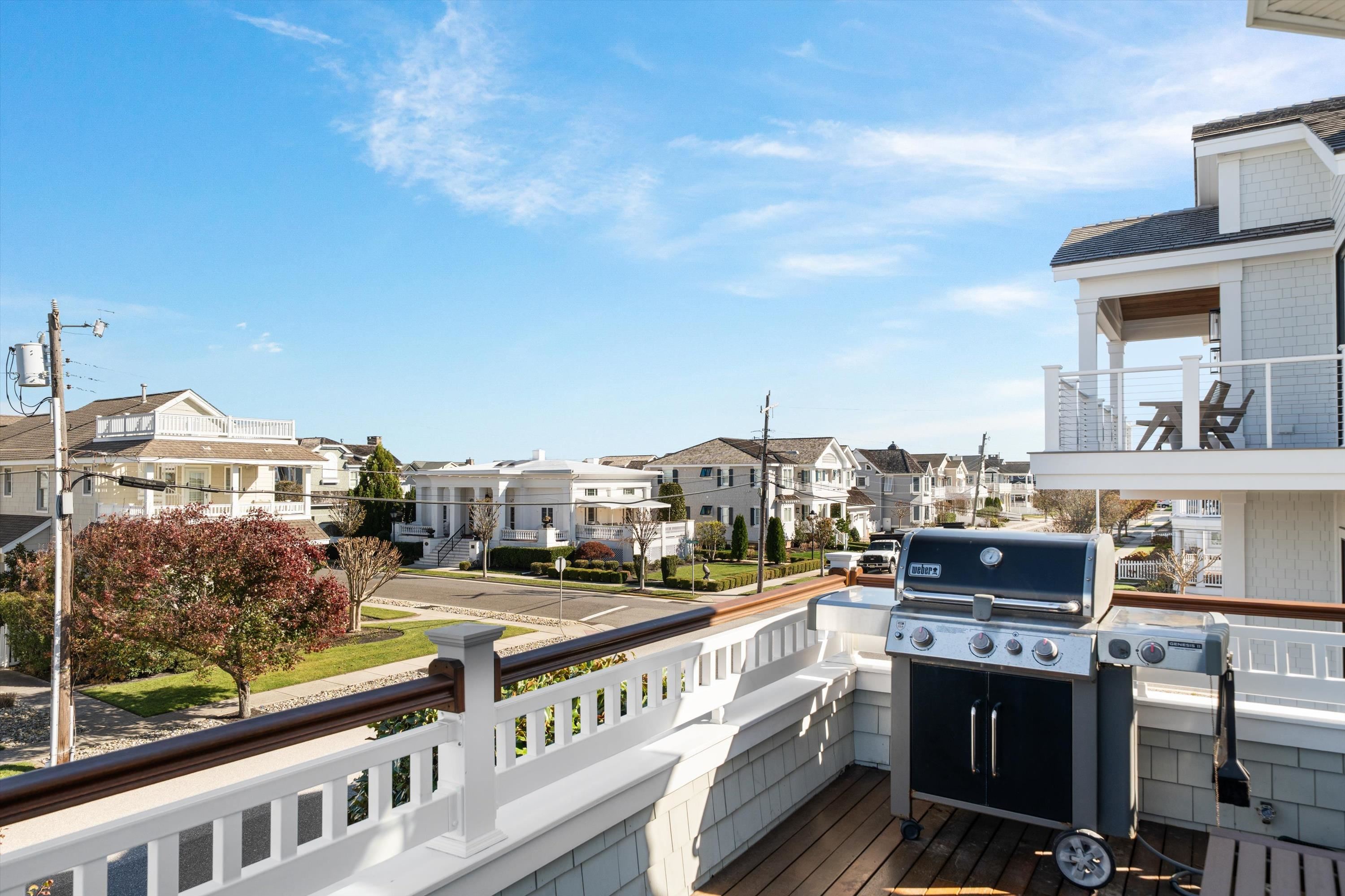 8600 2nd Stone Harbor, NJ 08247 - Photo 22 of 45 a view of city from balcony
