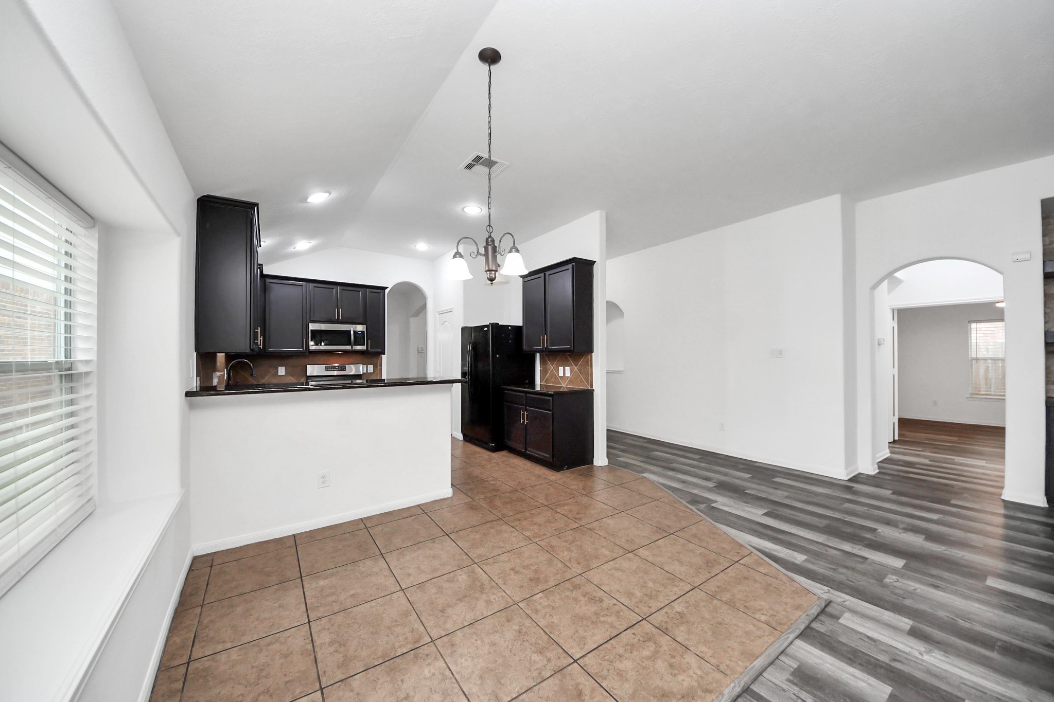 16518 Dover Mills Drive Spring, TX 77379 - Photo 10 of 31