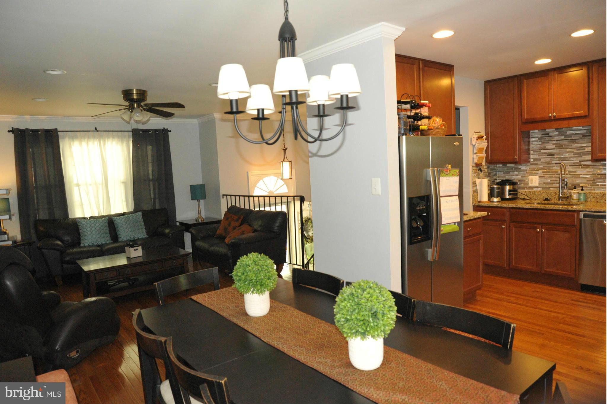 8591 Tyrolean Way Springfield, VA 22153 - Photo 6 of 29